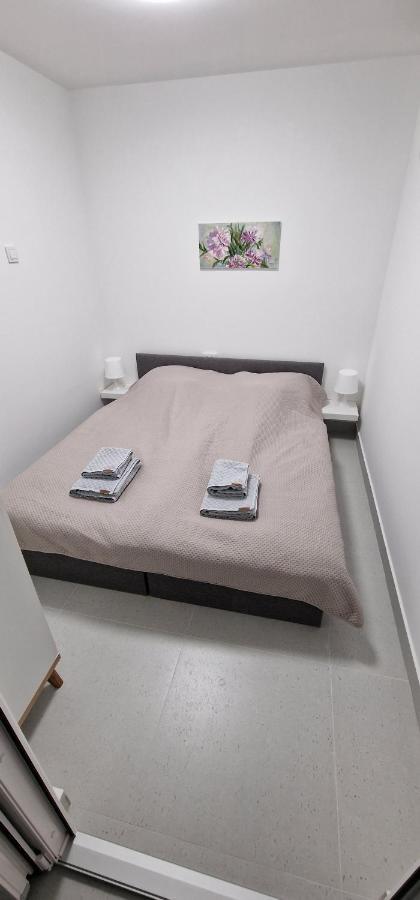 Zad Senj Apartman Exteriör bild