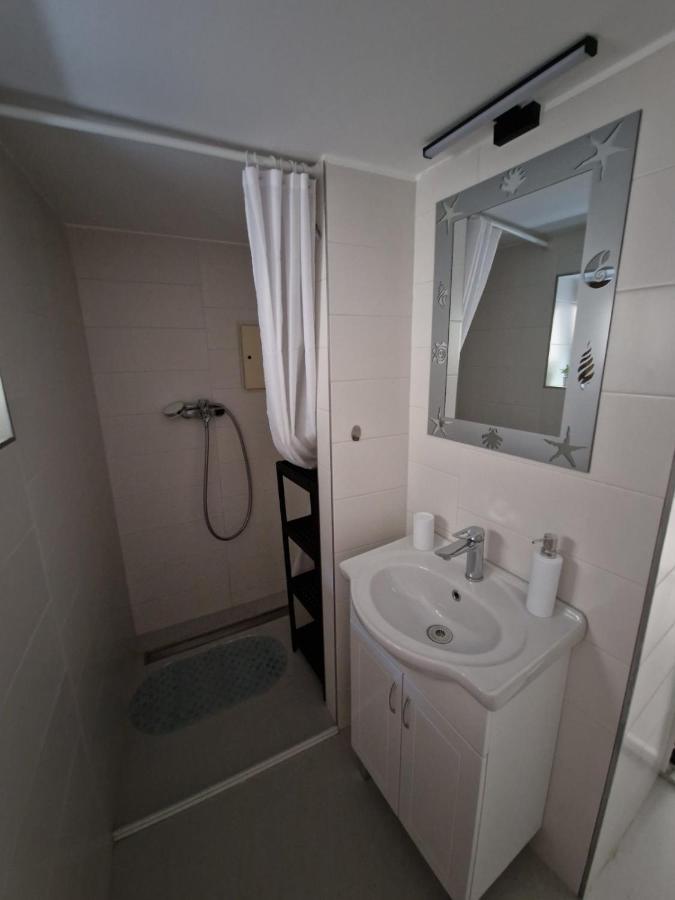 Zad Senj Apartman Exteriör bild