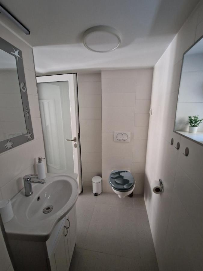 Zad Senj Apartman Exteriör bild